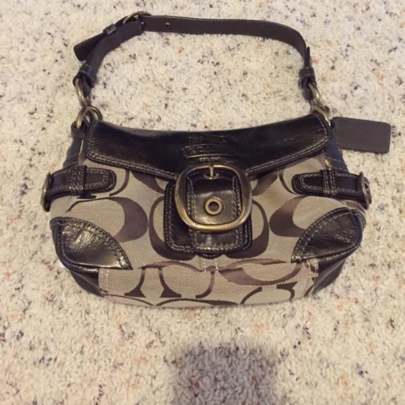 Coach purse - Picture 1 of 3